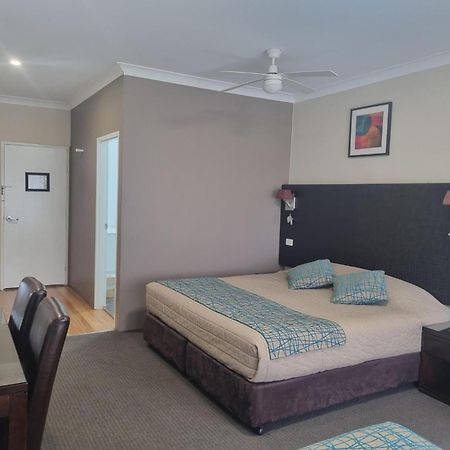 واجا واجا Australian Homestead Motor Lodge المظهر الخارجي الصورة
